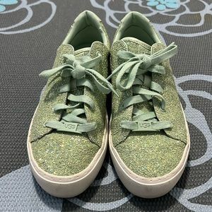 Ugg Sneakers Sz 7